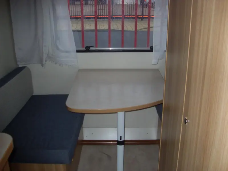 Caravelair Antares Luxe 400 Super licht gewicht kg778  foto: 7