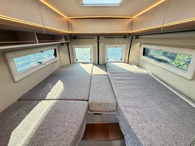 Pössl Summit Shine 640 R Automaat 180PK Vol Opties! Adaptieve Cruise Control/Trekhaak/Carplay/Luifel/Multiroof/MAXI CH./(Globecar) foto: 15