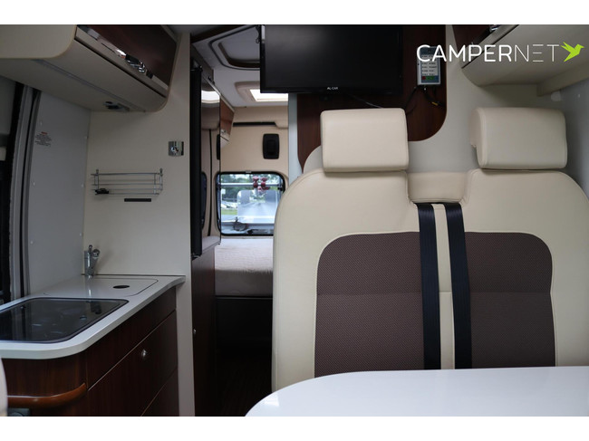 Adria TWIN 600 SPT Multijet 150pk | Omvormer | Luifel | Trekhaak | Bearlock | Fietsendrager | Dwarsbed | LED TV | Parkeersensoren acht foto: 9