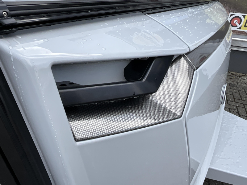 Knaus Sudwind Black Selection 460 EU ENKELE BEDDEN-VLOERVERW  foto: 3