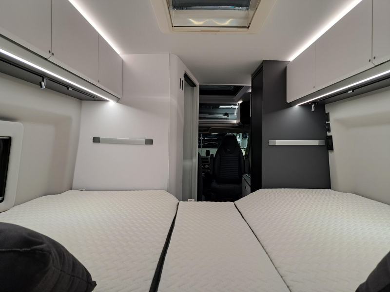 Adria Twin Supreme 640 SLB photo: 14