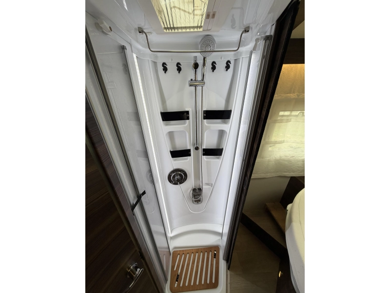 Laika Ecovip 3412 DS Face-to-Face Levelsysteem  foto: 15