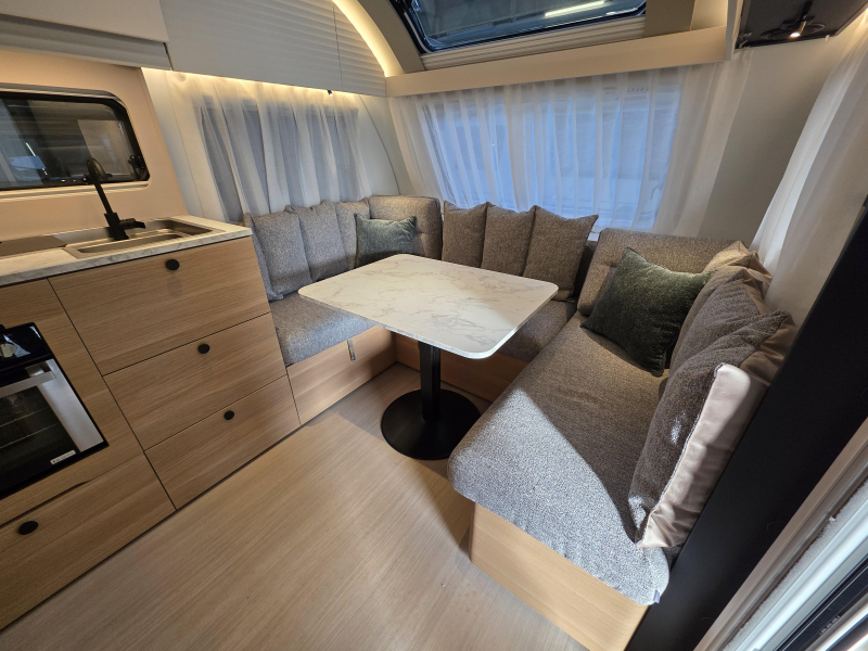 Adria Adora 572 UT Calefacci&oacute;n Alde foto: 7