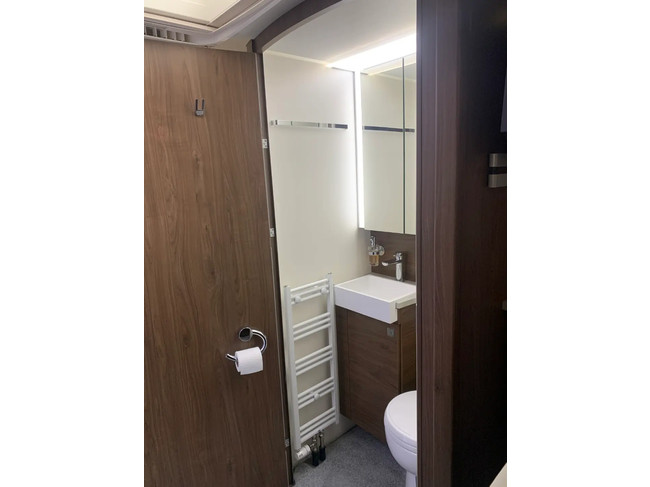 Frankia F-Line Titan 840 QD Fiat 160 PK automaat foto: 7