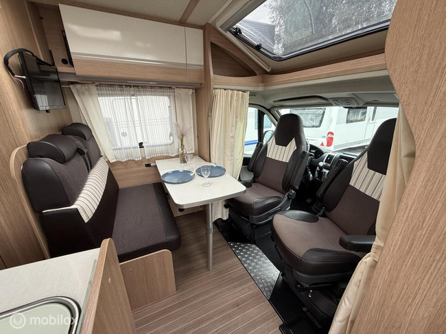 Sunlight T66 Single beds! Automatic! photo: 3