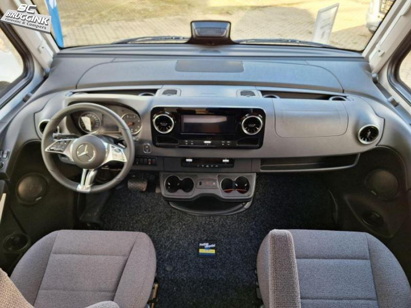 Hymer B-MC I 600 ENKELE BEDDEN + HEFBED  foto: 3