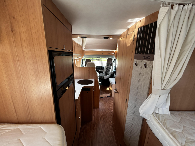 LMC Breezer 714 Alkoof/2013/Enkele-bedden  foto: 8