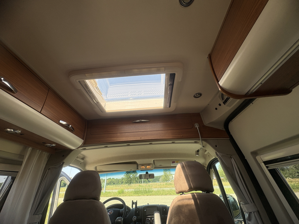Adria TWIN SLX640, Camas individuales 2.3 Turbo 130cv foto: 18
