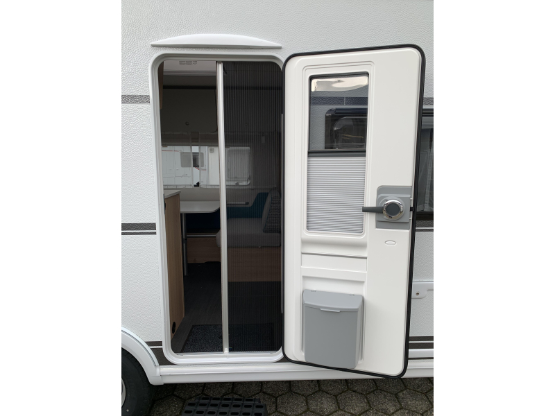 Dethleffs Aero 500 QSK - Lit superpos&eacute; - Offre ! photo : 12
