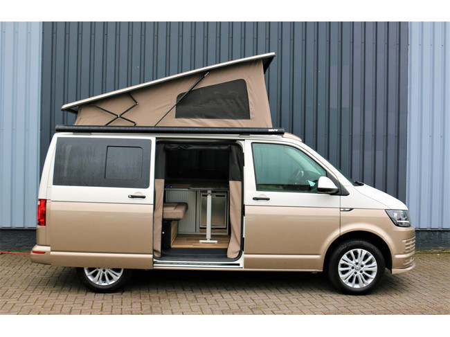 Volkswagen Transporter 2.0 tdi 150pk Autom 4 Slaapplaatsen  Cruise Climatic Nieuw interieur draaibare passagiersstoel anti insecten hor foto: 3