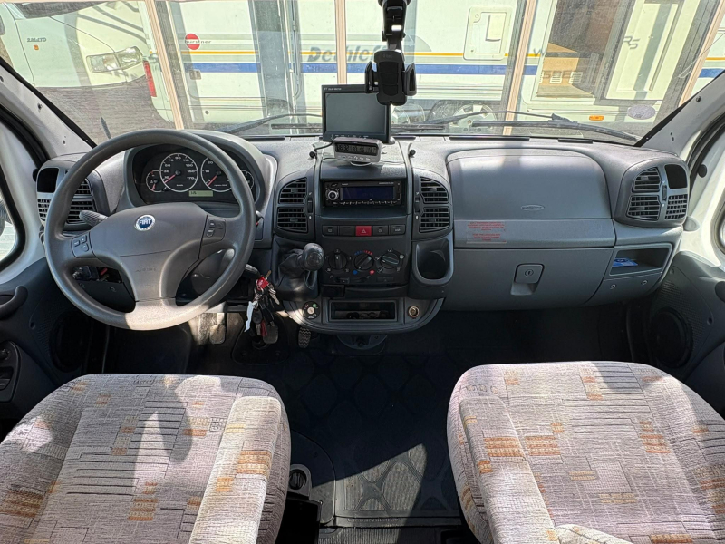 Adria Coral 660 SL Camas Individuales, Aire Acondicionado, 130CV foto: 21