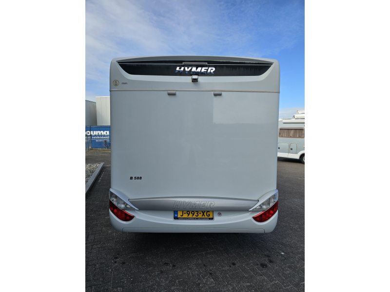 Hymer B 588 in top staat 2014  foto: 3