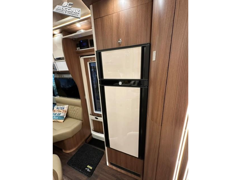 Carthago Chic E-line 50 LE photo: 11