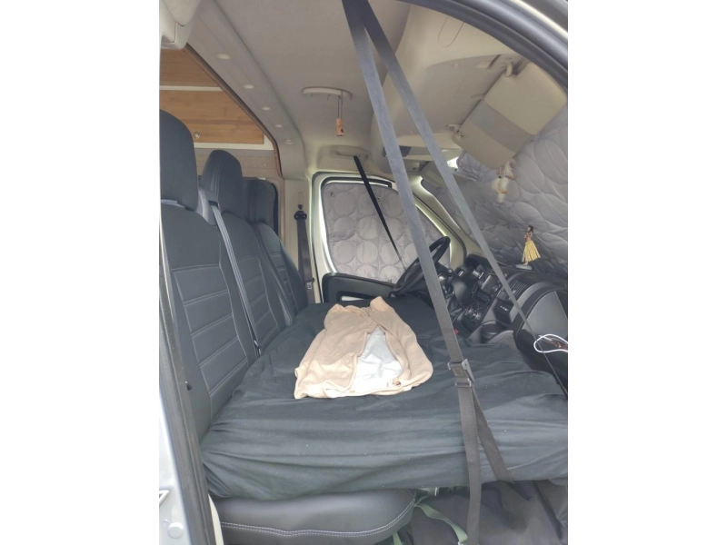 Peugeot Boxer 600 5 persoons  foto: 13