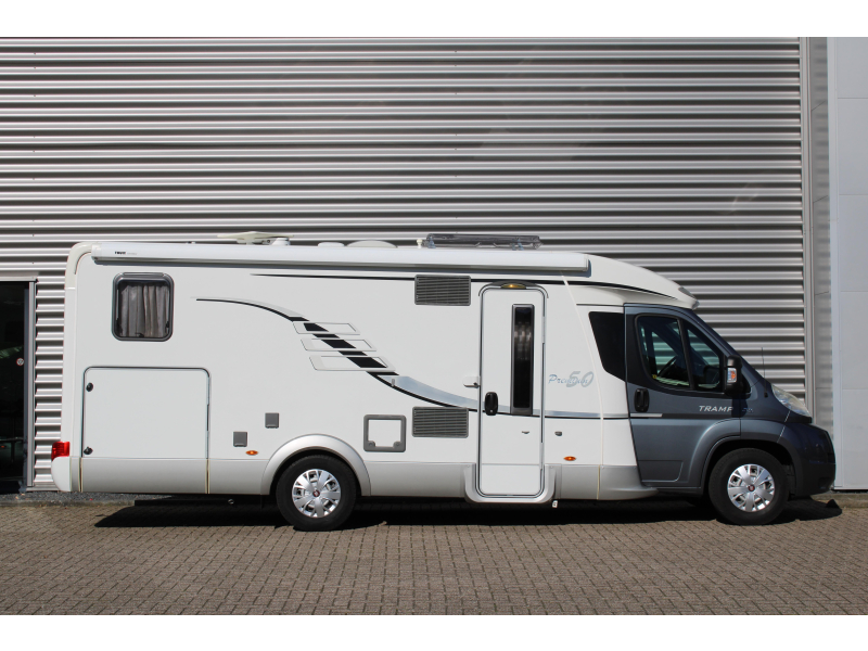 Hymer Tramp 678 Lengtebedden 150PK Heavy  foto: 21
