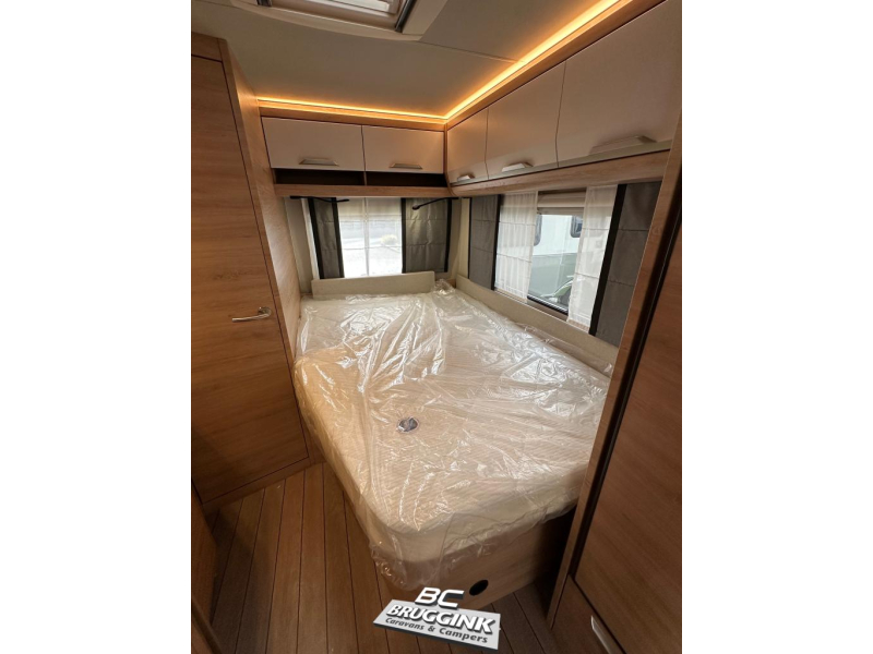 Knaus Sudwind Black Selection 500 UF Foto: 8