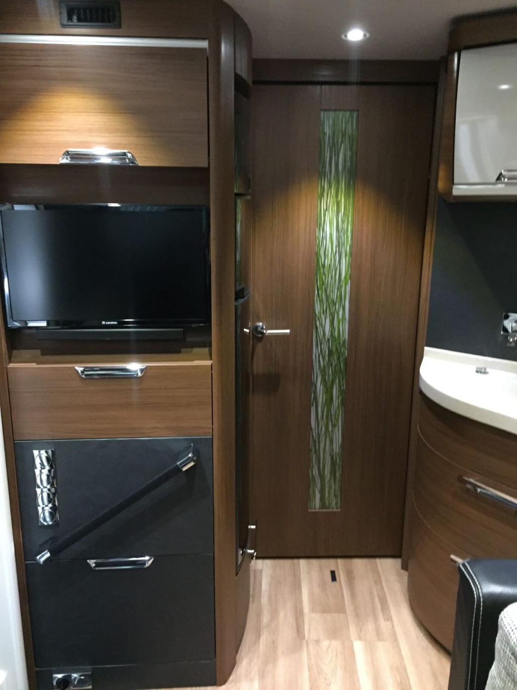 Niesmann bischoff Flair 880 LE foto: 10