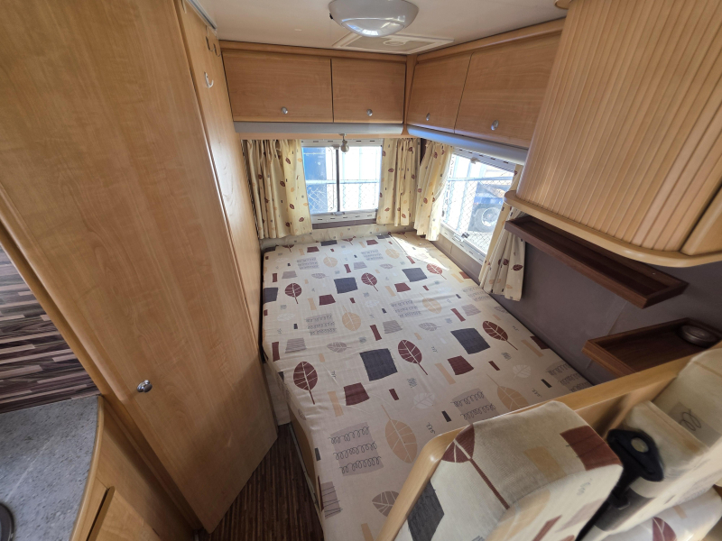 Autocaravana Chausson Welcome 70 2.8JTD 2002 foto: 9