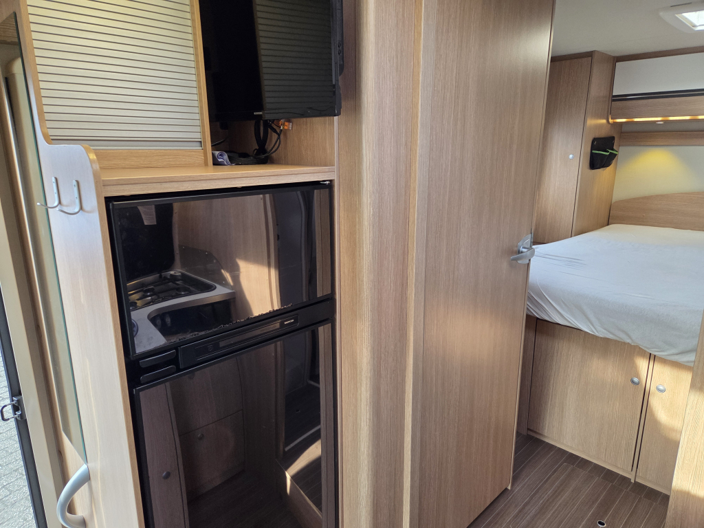 Sunlight T69i 2018 Fiat 150 PS Queensbett Foto: 14