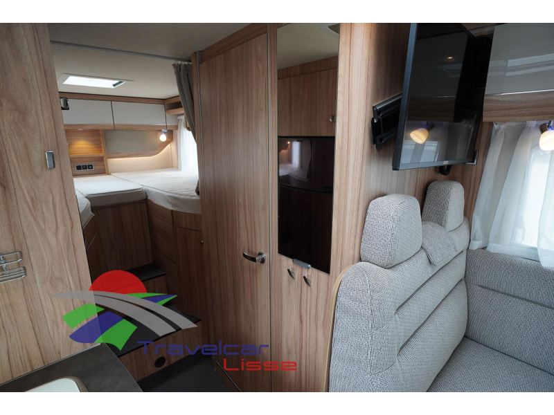 Hymer Exsis-I 588 Sistema de nivelaci&oacute;n | Autom&aacute;tico foto: 6