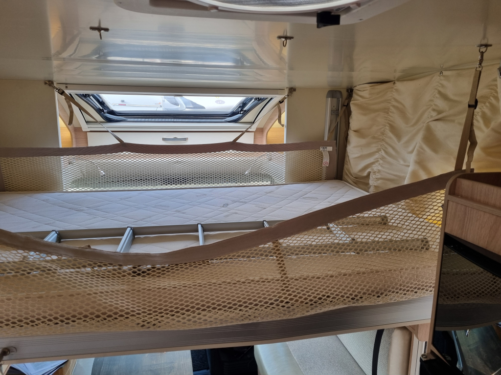 PLA Happy 397 Automatik Queensbett HPC Nivelliersystem 4.4 t Foto: 34