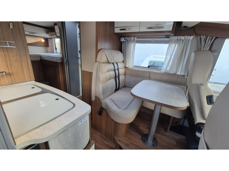 Hymer Exsis 578 Lengtebed + Hefbed Euro 6  foto: 11