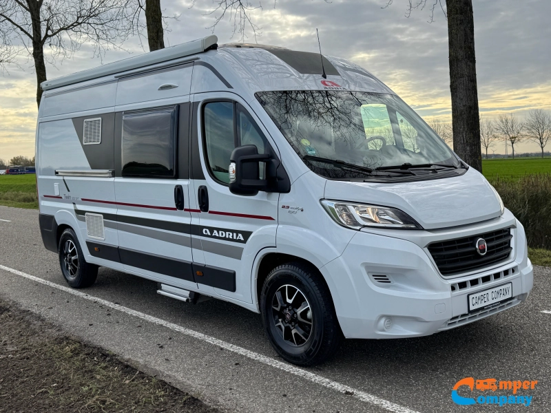 Adria Twin 600 SPT Dwarsbed / Euro 6  foto: 6