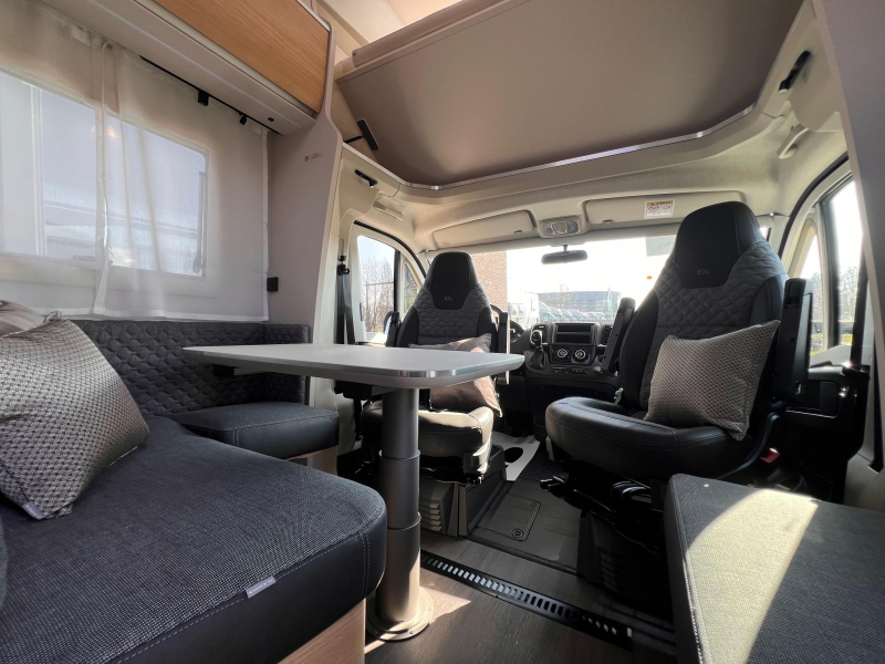 Adria Coral XL 660 SL AUTOMAAT  foto: 4