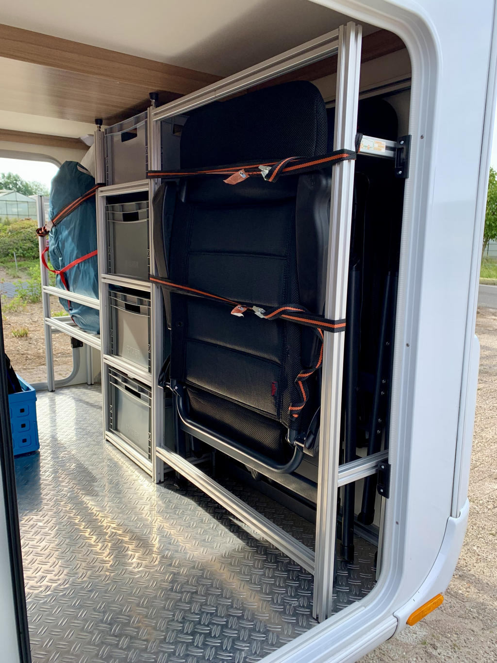 Camper Garage Systeem  foto: 64