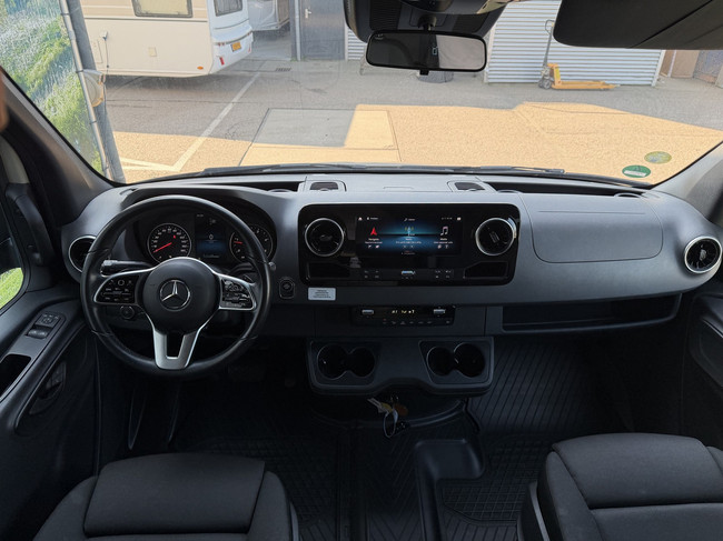 Mercedes-Benz SPRINTER 4x4 / Free Storage photo: 5