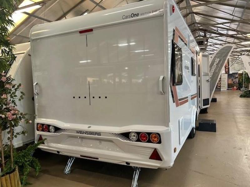 Weinsberg CaraOne Edition HOT 550 QDK met 3 stapelbedden  foto: 9