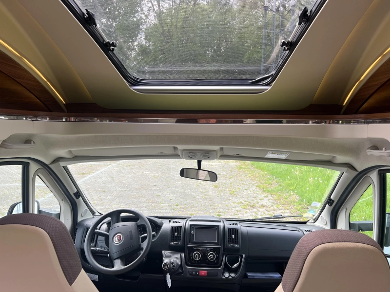 Adria Matrix M 670 SLT | Muy Completo foto: 19