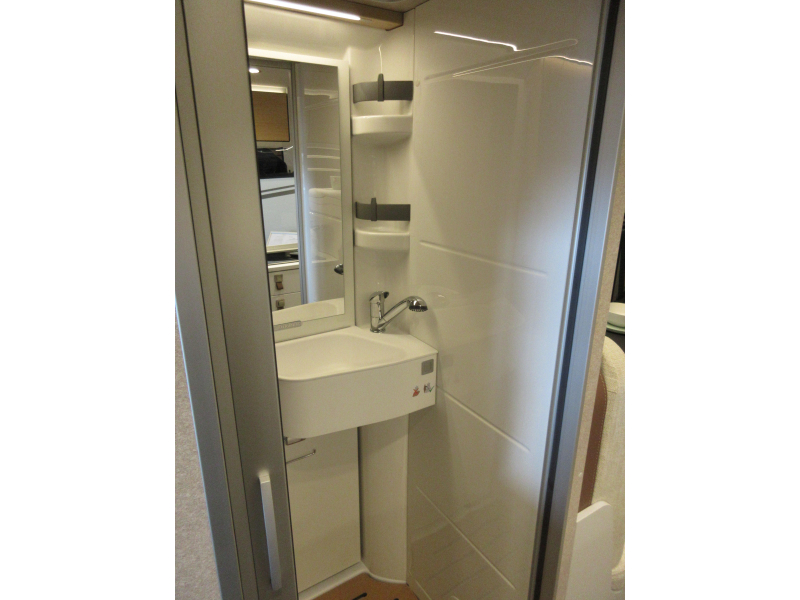 Hymer Yellowstone 601 AUTOM HEAVY CHASSIS!!  foto: 8