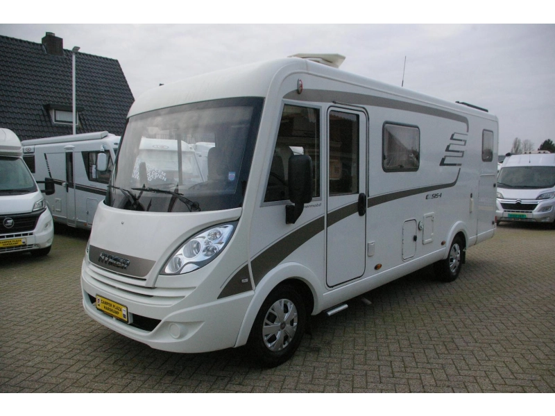 Hymer Exis-i 588 Automaat, Enkele bedden.  foto: 2