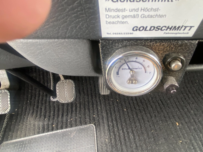 Dethleffs Globetrotter Frans bed Airco dinette  foto: 22