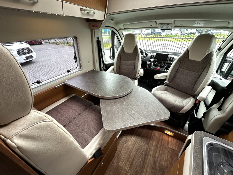 Knaus VANTourer 640 Enkele-bedden/Automaat!  foto: 9