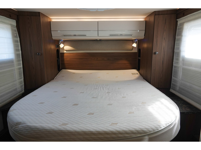 Hymer B 708 SL 180 CV Aut. | Sistema de nivelaci&oacute;n | Bater&iacute;as de litio | Aire acondicionado de techo foto: 14