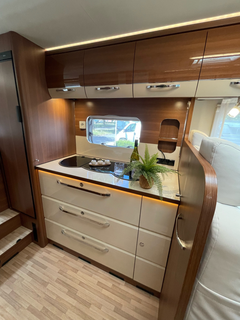 LMC PASSION T673G ENKELE BEDDEN AUTOMAAT XXL-GARAGE foto: 6