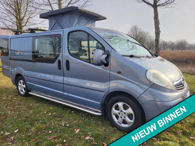 Opel VIVARO-2 2.5CDTI Campervan AUTOMATIC photo: 1