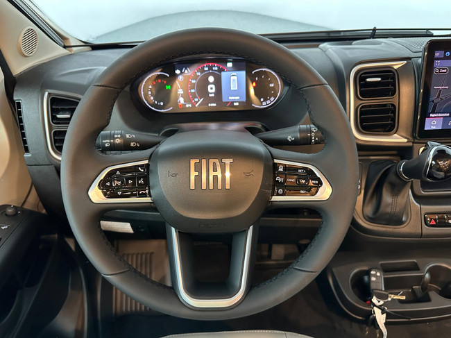 Malibu Van Diversity 640 LE K Charming GT Skyview foto: 10