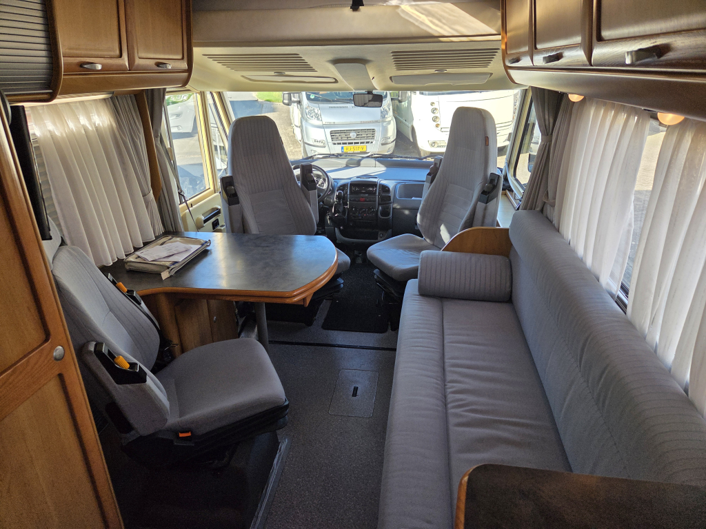 Hymer  B584 Fiat/Alko 2.8jtd 2003 foto: 11