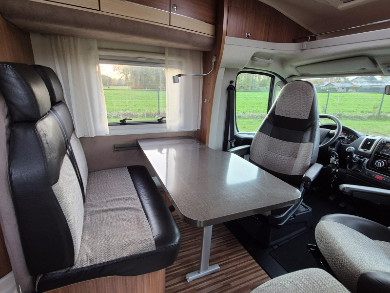 Adria Compact 660 SPX Querbett 1. Besitzer 2016 Foto: 9
