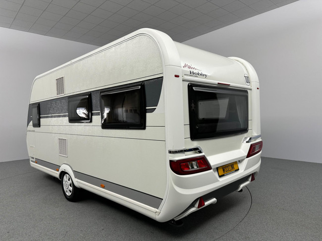 Hobby De Luxe Edition 460 Ufe photo: 2