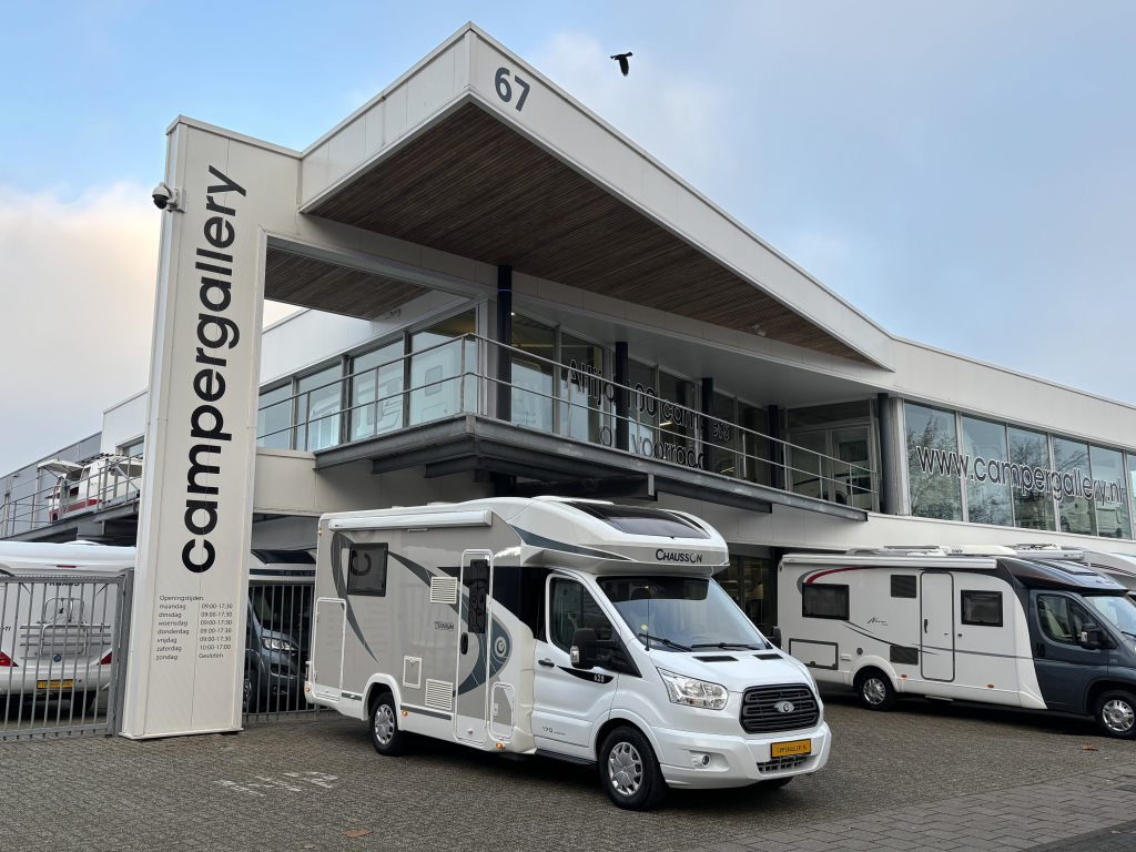 Chausson Titanium 628 AUTOMAAT QUEENSBED CAMERA ZONNEPANEEL foto: 0