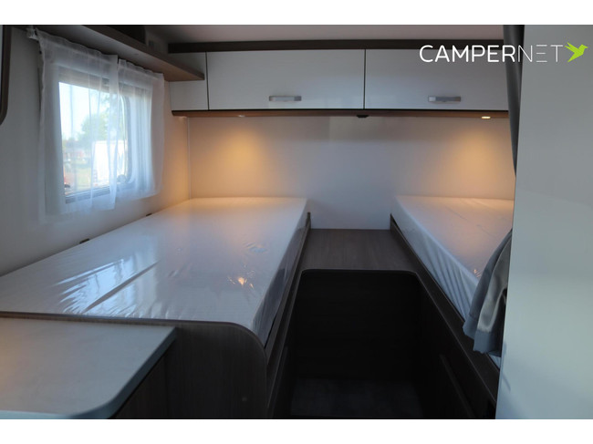 Carado V337 Fiat 140pk Automaat | Pro + Pakket | Compact model | Lengtebedden | Nieuw uit voorraad leverbaar | foto: 14