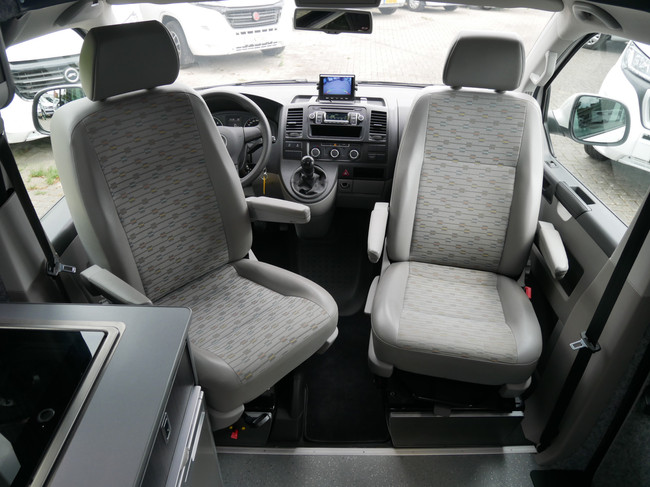Volkswagen T5 GP, 4 Zitplaatsen, Vast Hoogdak foto: 5
