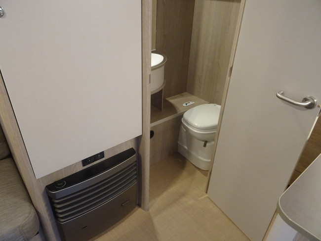 Bürstner Premio Life 430 TS foto: 14