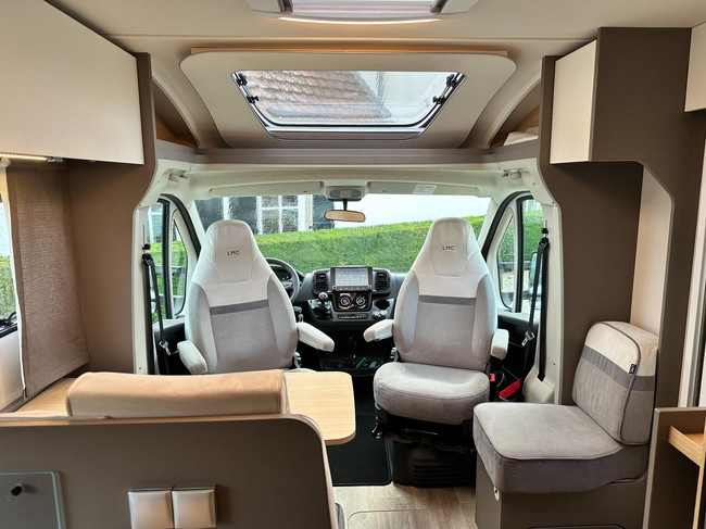 LMC TOURER T 660 G FIAT ENKELE BEDDEN SUPER AANBIEDING 2024 foto: 5