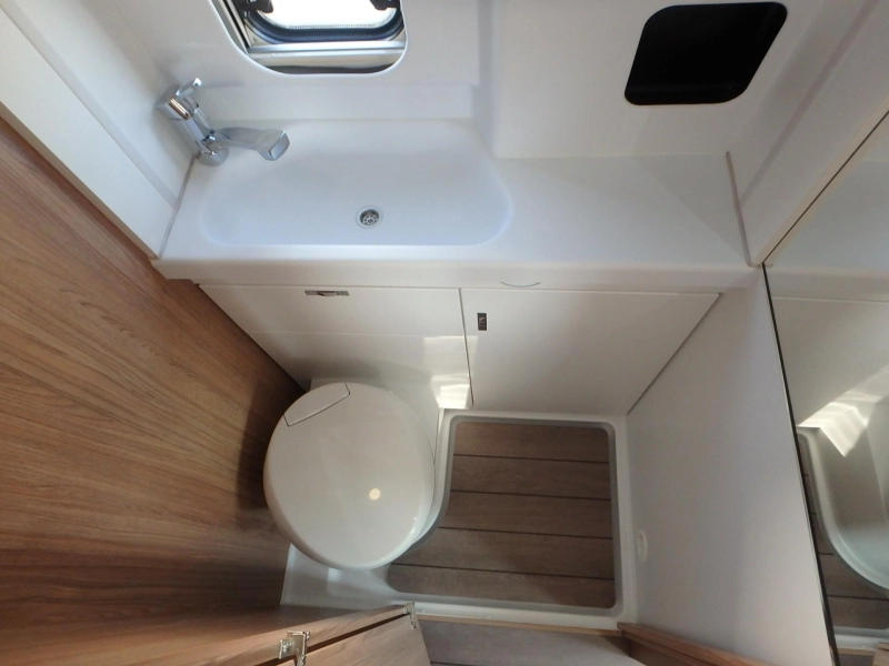 Weinsberg CaraBus 600 MQ € 5.000,- KORTING  foto: 20