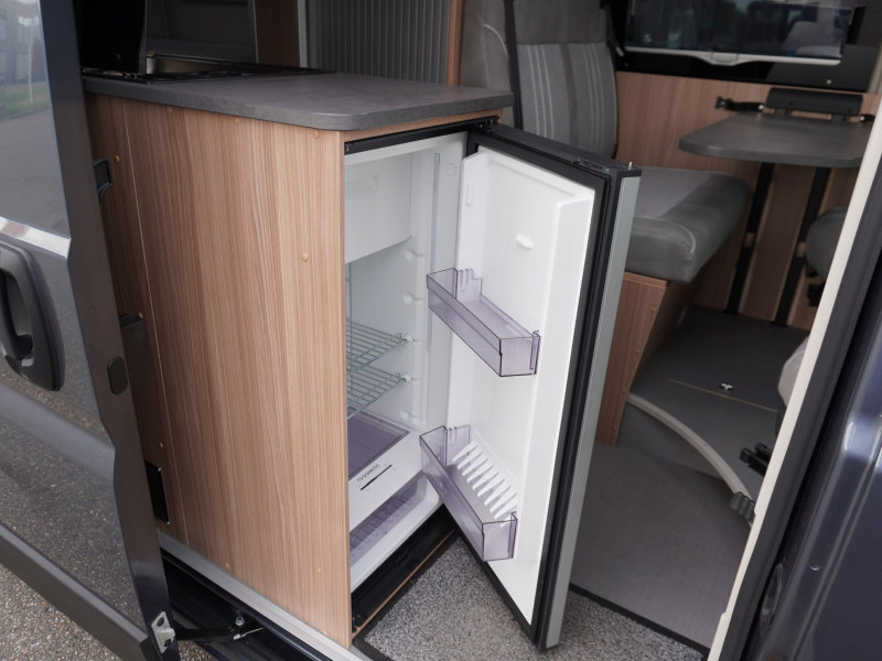 P&ouml;ssl Summit Shine 600 L AS NEW AND COMPLETE photo: 22